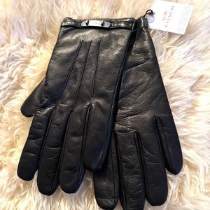 - COACH-Swagger Black Leather Gloves, Size 7 1/2 Style 85987, NWT